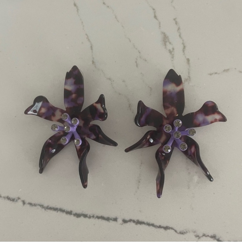 Lele Sadoughi water lily earrings